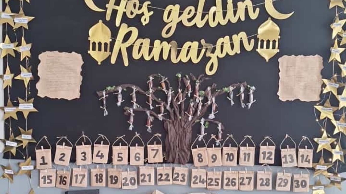 Ramazan Ayı Konulu Sınıflar Arası PANO HAZIRLAMA Yarışması Yapıldı